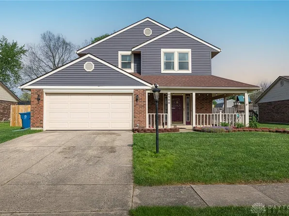 8900 Willowgate Ln, Dayton, OH 45424