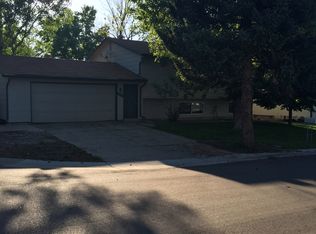 3077 S Garland Ct, Lakewood, CO 80227