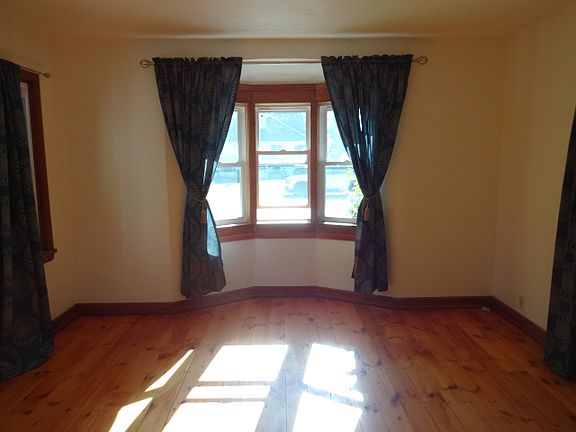 5th image of 448 Wolf River Dr