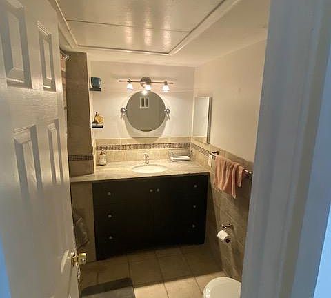 4th image of 1950 N Andrews Ave APT 206D