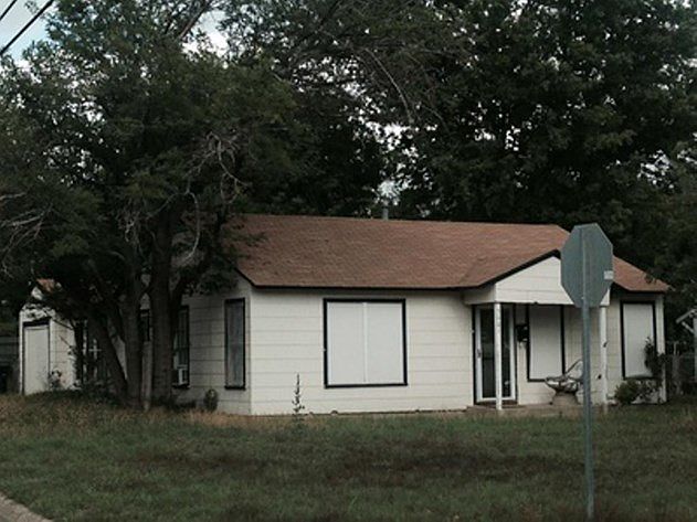 2nd image of 4305 Waits Ave