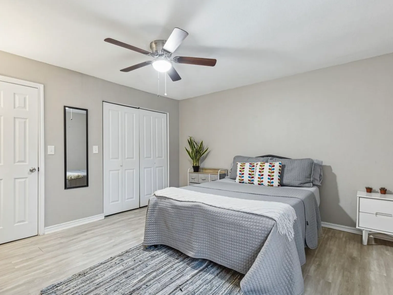 1 bed, $2,500 — Photo 3