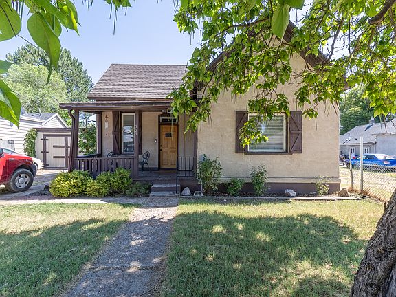 3rd image of 525 3rd St