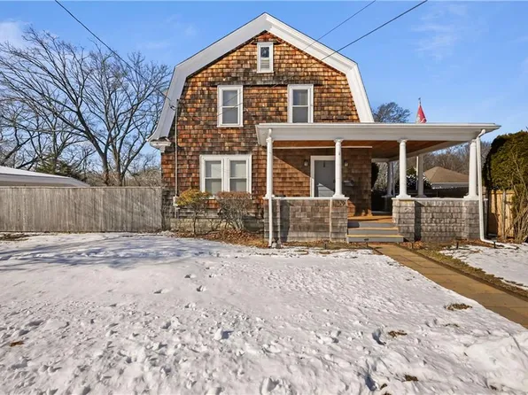 59 Norton Ave, Cranston, RI 02920
