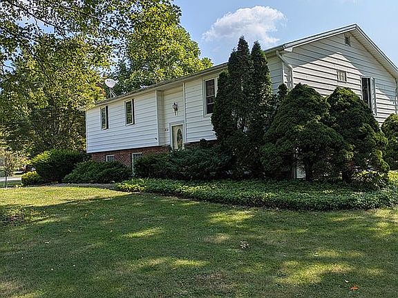 831 W. Gebhard