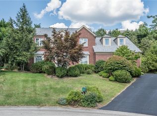 296 William Dr, Canonsburg, PA 15317
