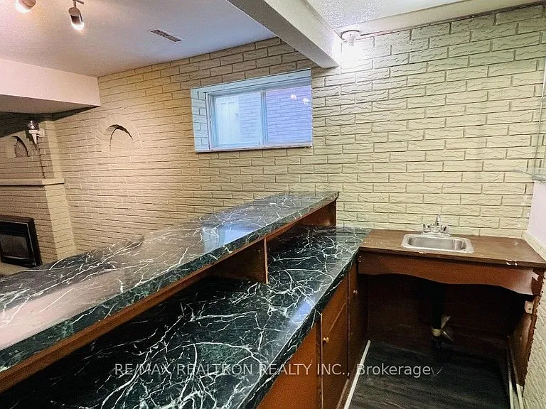 38 Weldrick Rd W #BASEMENT — Photo 10