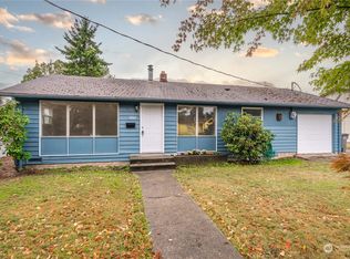 3007 Robin Ave, Bremerton, WA 98310