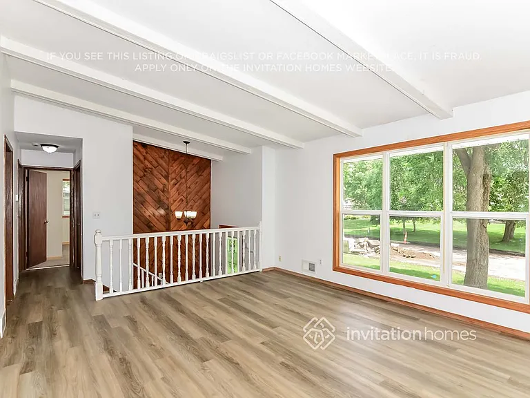 906 Ghostley Ln N — Photo 6