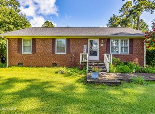 1106 Henry Brown Rd, Burgaw, NC 28425