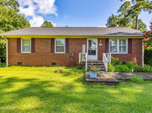 1106 Henry Brown Road, Burgaw, NC 28425