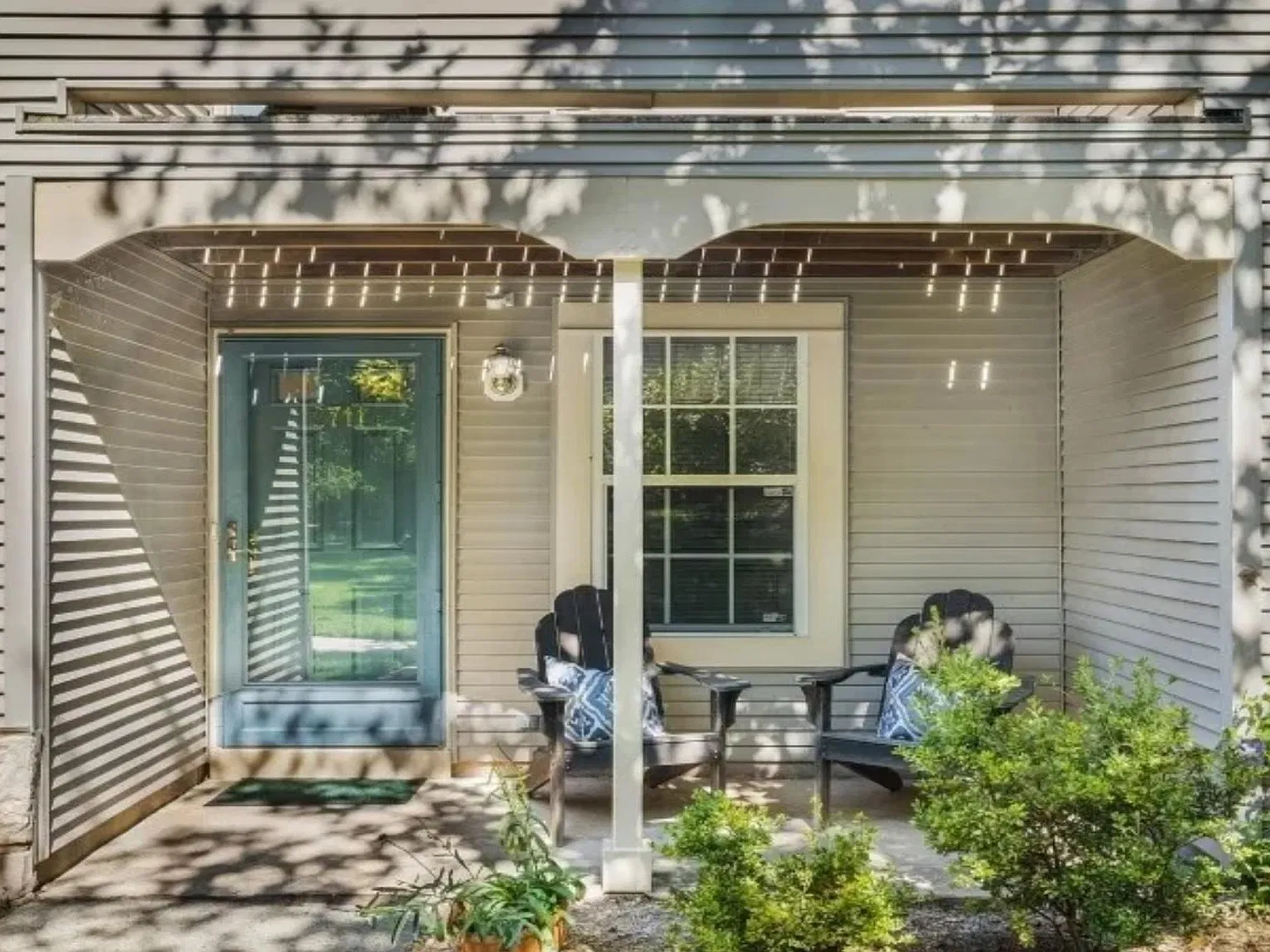 2711 Packer Ct — Photo 1