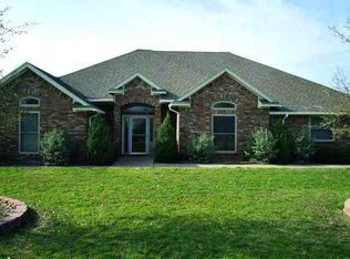 2682 Burl Ln, Lorena, TX 76655