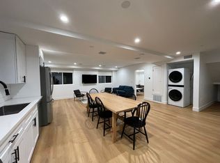 1351 W 37th St, Los Angeles, CA 90007