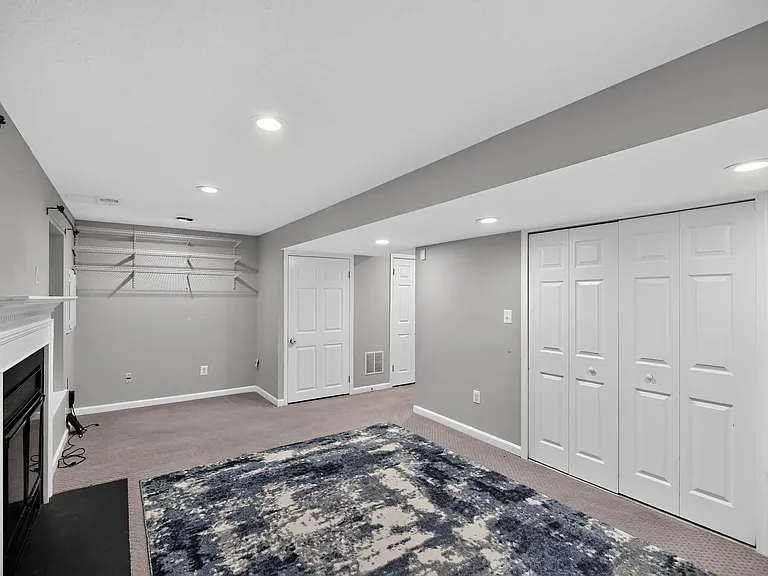 6176 Martins Landing Ct — Photo 24