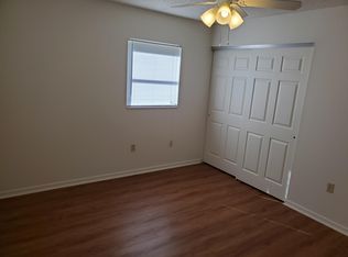524 36th St W APT B, Bradenton, FL 34205