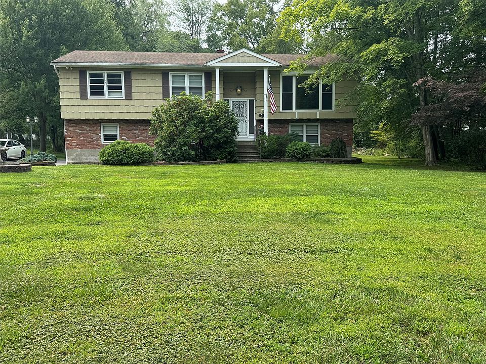 1st image of 553 Cross Hill Ln #1