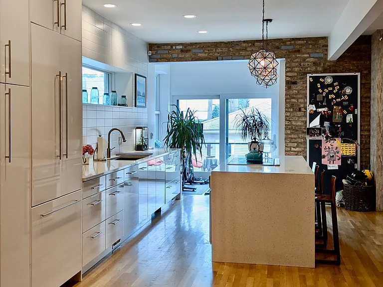 2019 W Cullom Ave #1 — Photo 5