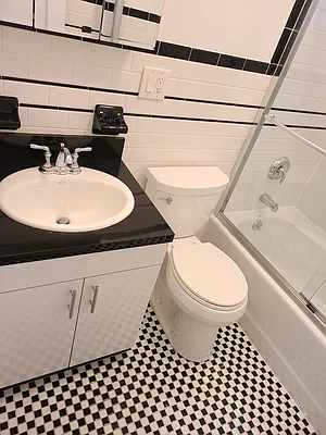 Rented by Astoria Park Realty Group Inc | media 17