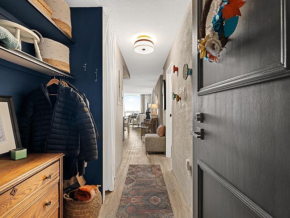 2nd image of 5572 N Ridge Rd #309