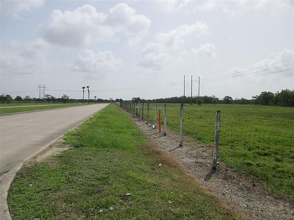 2nd image of 0 25th Ave N