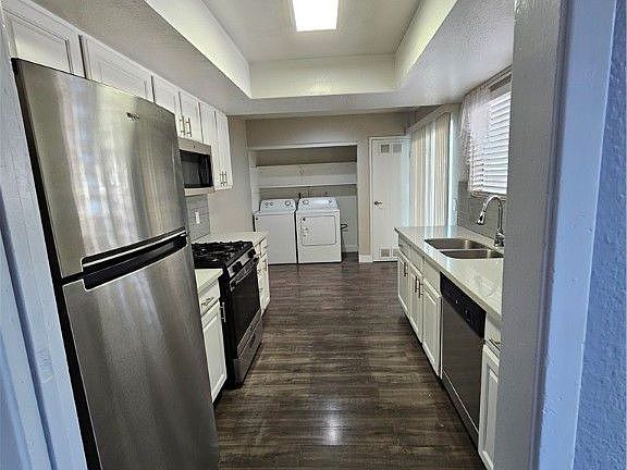 3rd image of 4217 Essex Green Ct