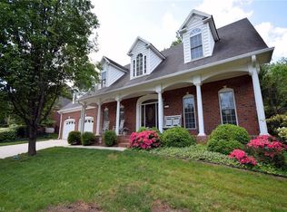 1545 Brockton Ln, Winston Salem, NC 27106