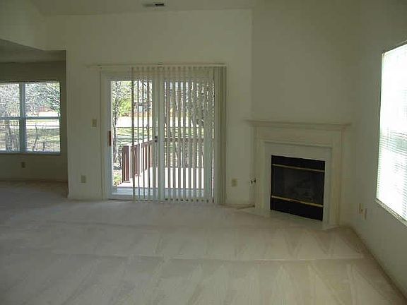 2nd image of 7333 N Brackenwood Dr