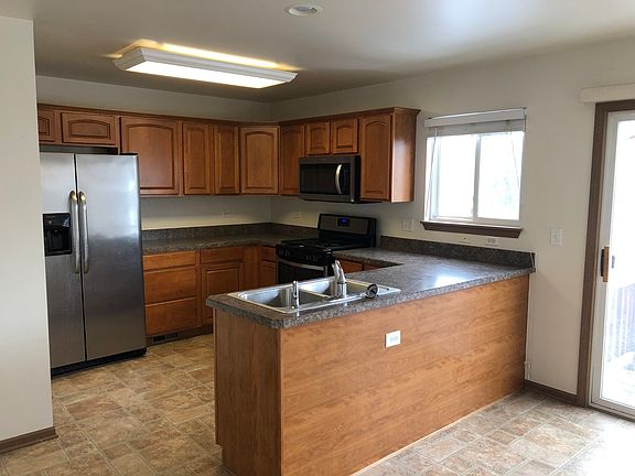 2nd image of 24627 John Adams Dr #1