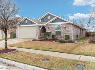1712 Ridge Creek Ln, Aubrey, TX 76227