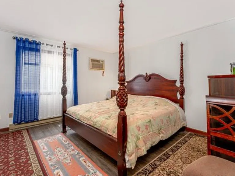 675 Highland Ave — Photo 10