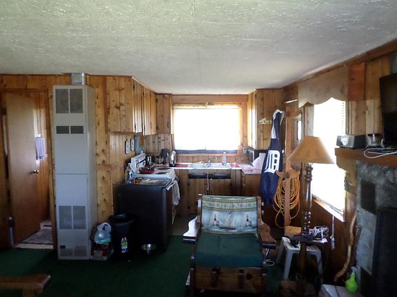 4th image of 10862 W Lakeshore Dr