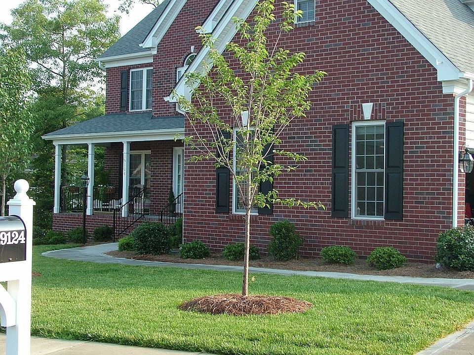 2nd image of 19124 Berkeley Commons Dr