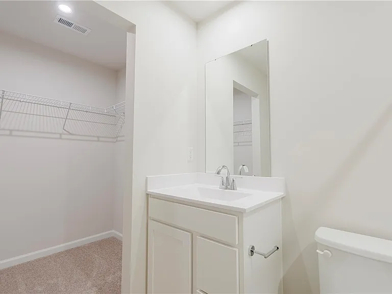 157 White Oak Dr #A — Photo 9