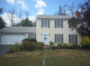 1916 Bradley Dr, Harrisburg, PA 17110