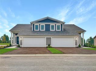 30 Mary Rachel Pl, Lancaster, NY 14086
