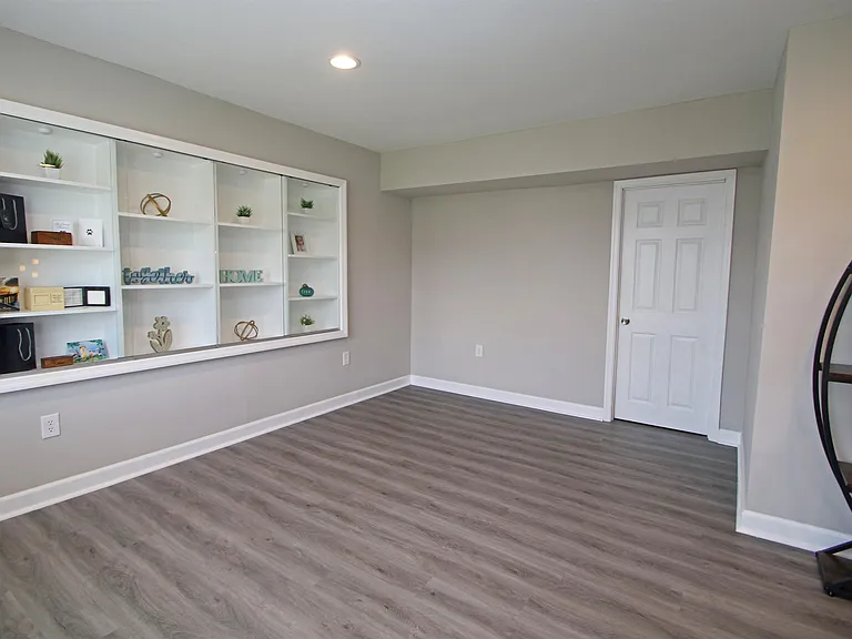 224 Spring Run Ln — Photo 37