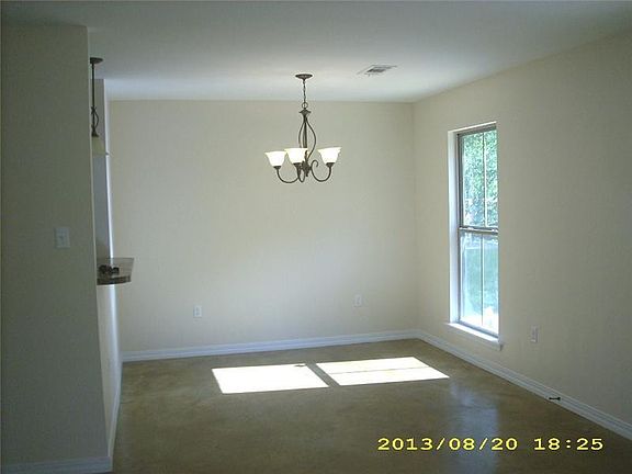 3rd image of 660 S 3rd St