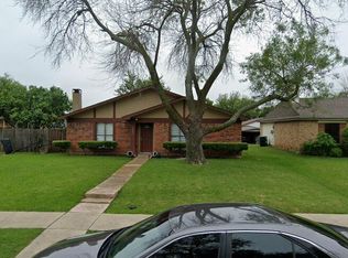 2202 E Crosby Rd, Carrollton, TX 75006