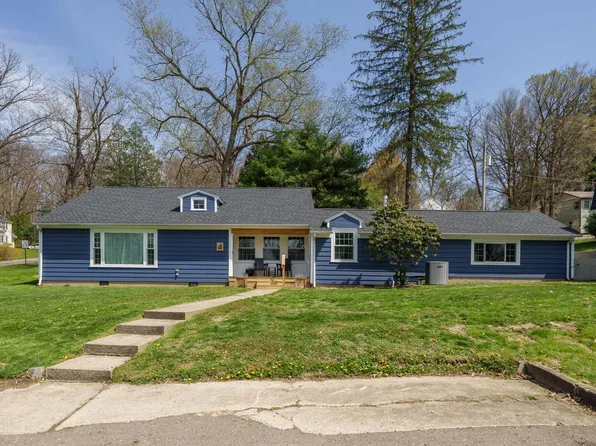 4 N Edgewood Rd, Mount Vernon, OH 43050