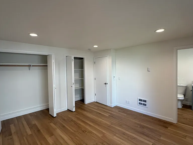 1050 NE Butler Market Rd #20 — Photo 19