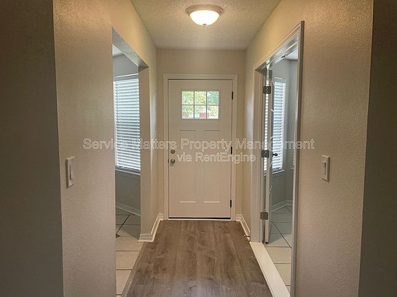 2nd image of 5728 Dove Dr