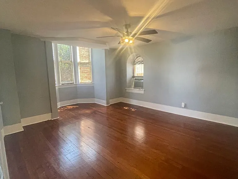 103 E Jones St #1 — Photo 6