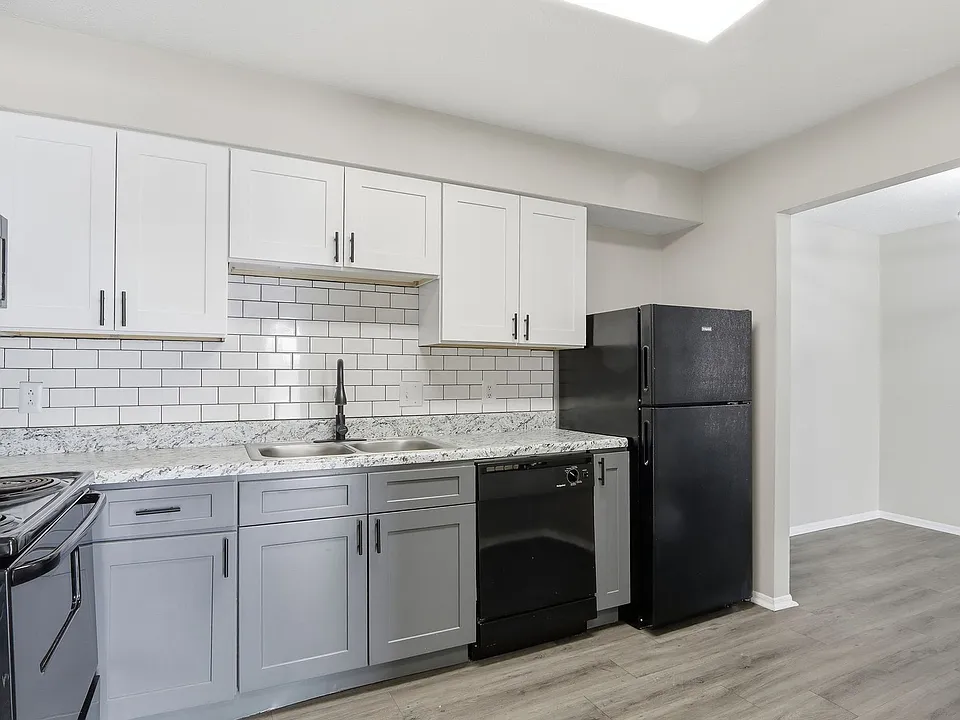 The Eclipse Apartment Homes