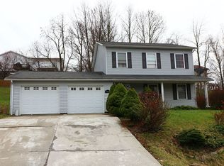 1511 Westbrook Dr, Morgantown, WV