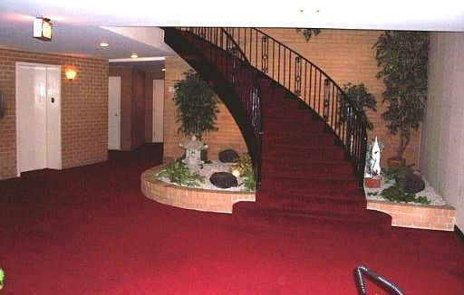 4th image of 700 Bruce Ln #409