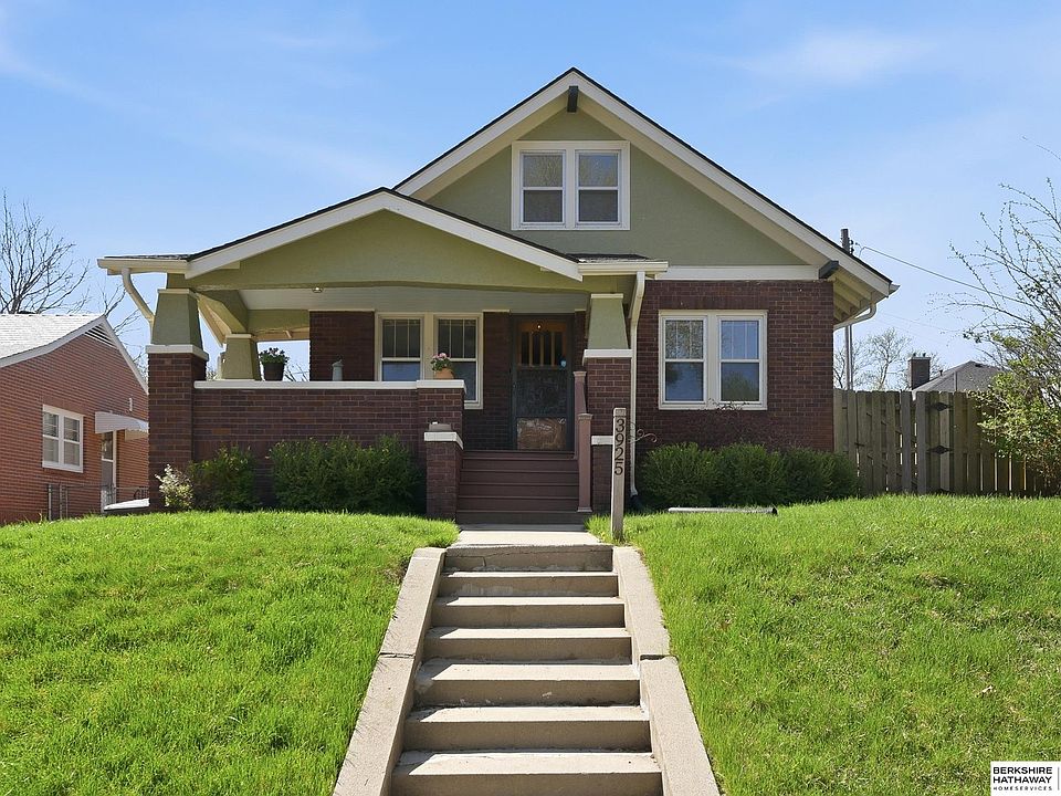 1st image of 3925 Castelar St