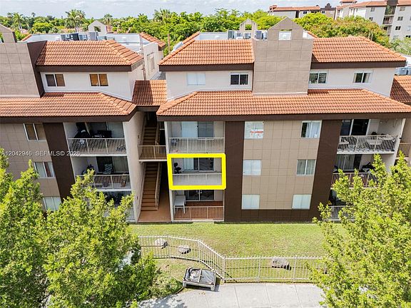 2nd image of 15241 SW 80th St APT 207