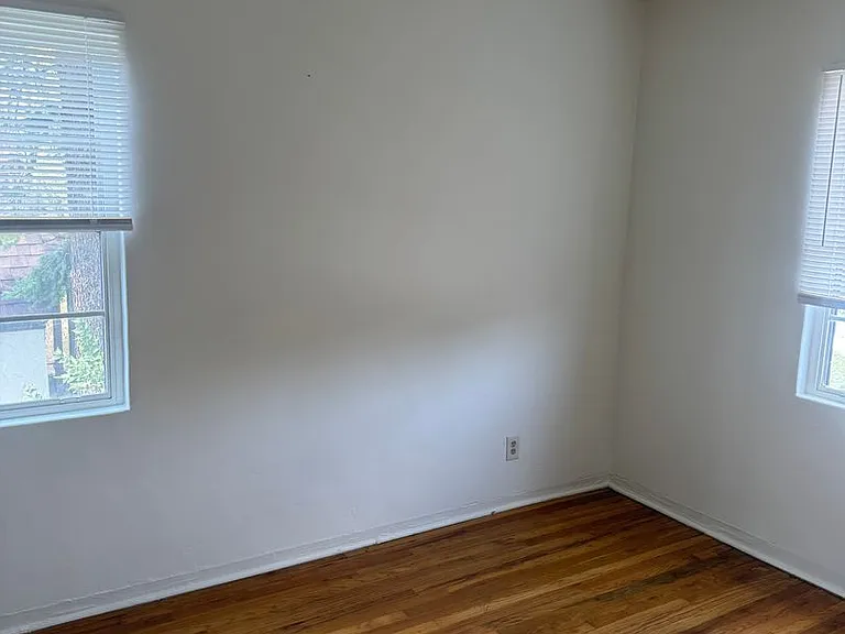 324 N San Francisco St — Photo 16
