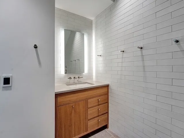3235 SW 1st Ave #1 — Photo 12